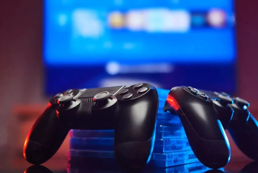 Un mundo de videojuegos y un marketing para jugones: El auge de las marcas en el sector gaming y los eSports