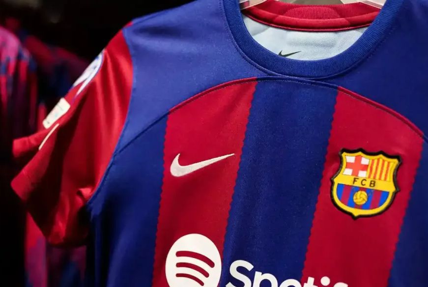 Nike comienza a ver lastrada su reputación y valor de marca por su vinculación al Barça